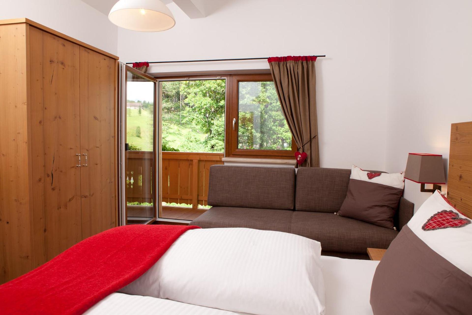 Zauchtaler Hof Hotel อัลเทนมาร์คท์ อิม พองเงา ภายนอก รูปภาพ